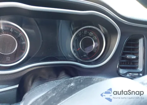 2015 Dodge Challenger Sxt Plus z USA, uszkodzony, nr VIN 2C3CDZBG7FH770513